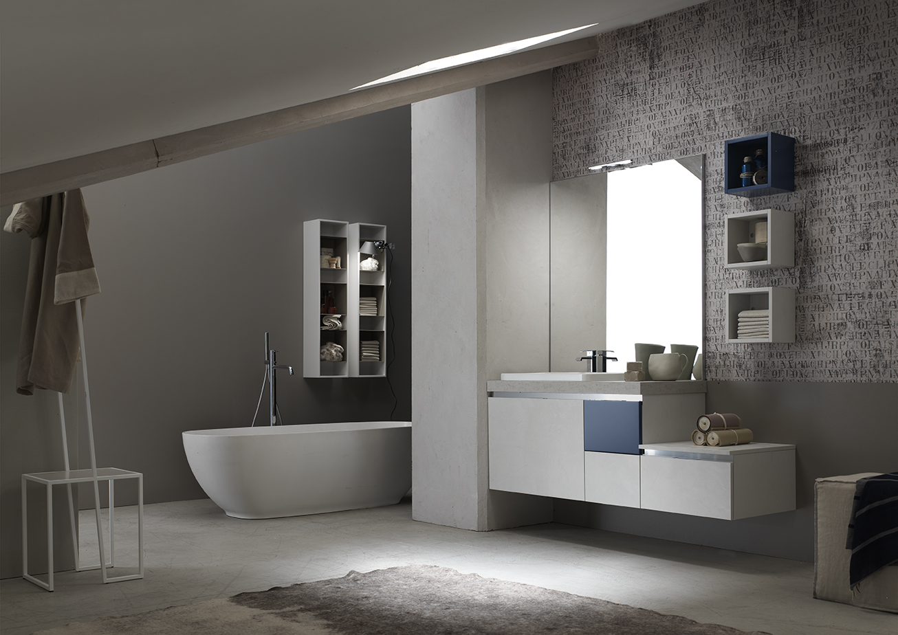 mobile per bagno laccato bianco e avio