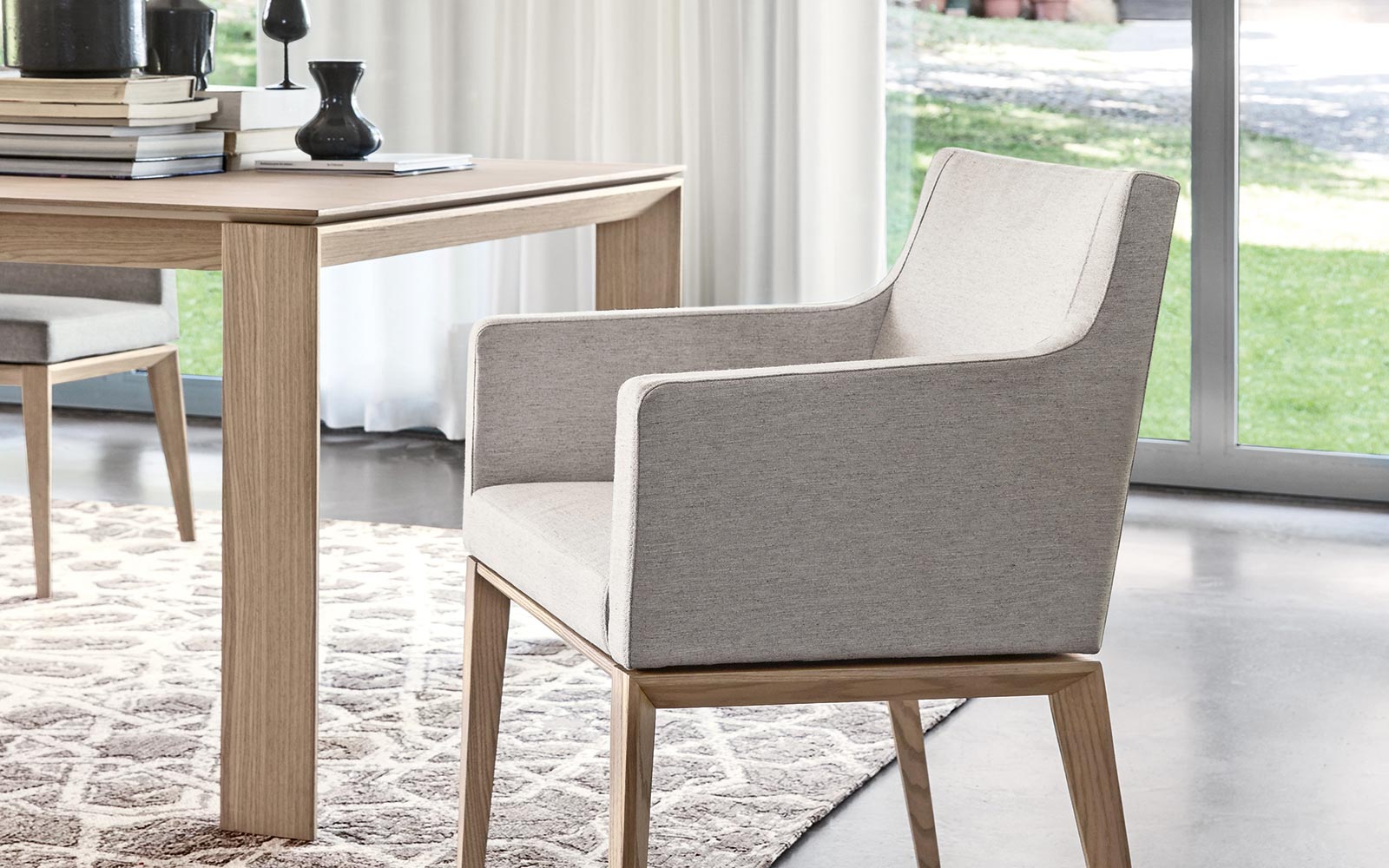 Poltroncina Calligaris Bess Armchair
