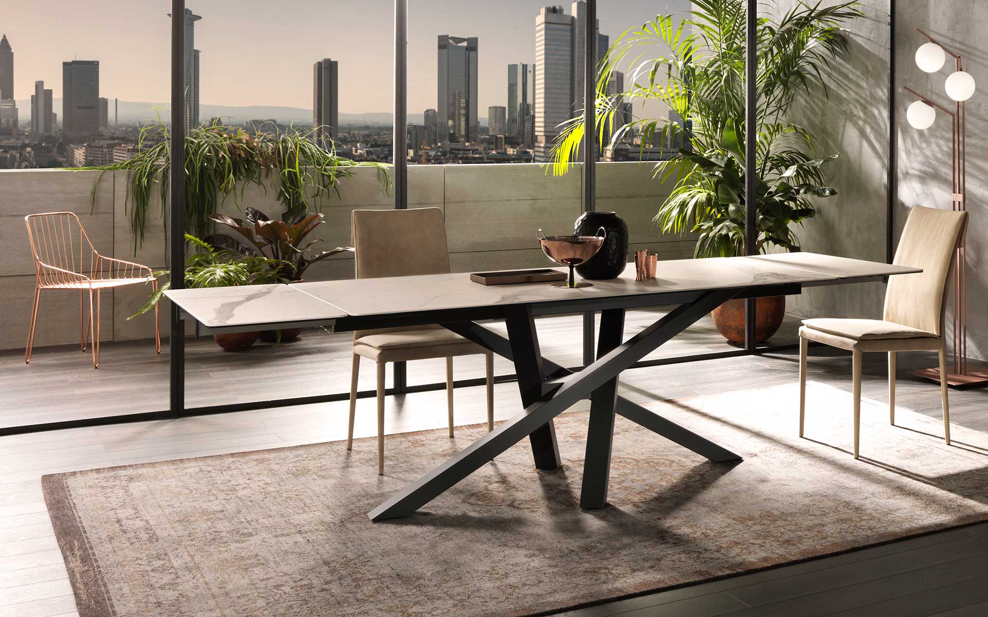 Tavolo Shangai in ceramica