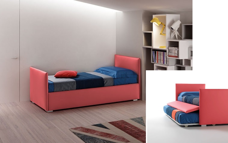 DIVANO LETTO CON RETE ESTRAIBILE