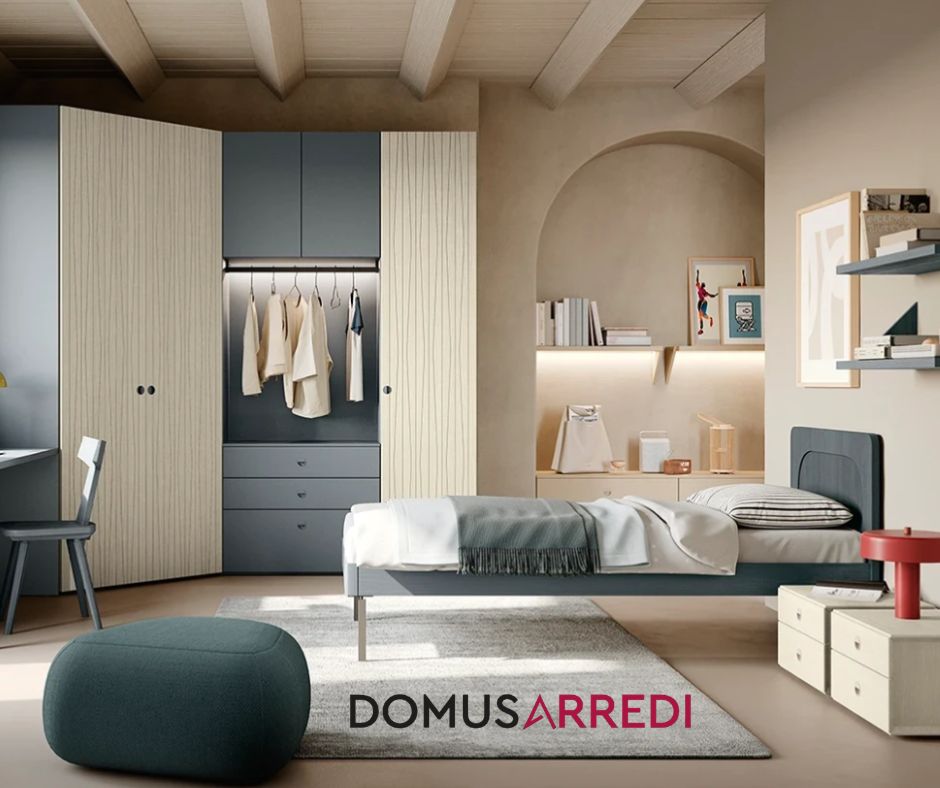 CAMERETTA CON ARMADIO AD ANGOLO